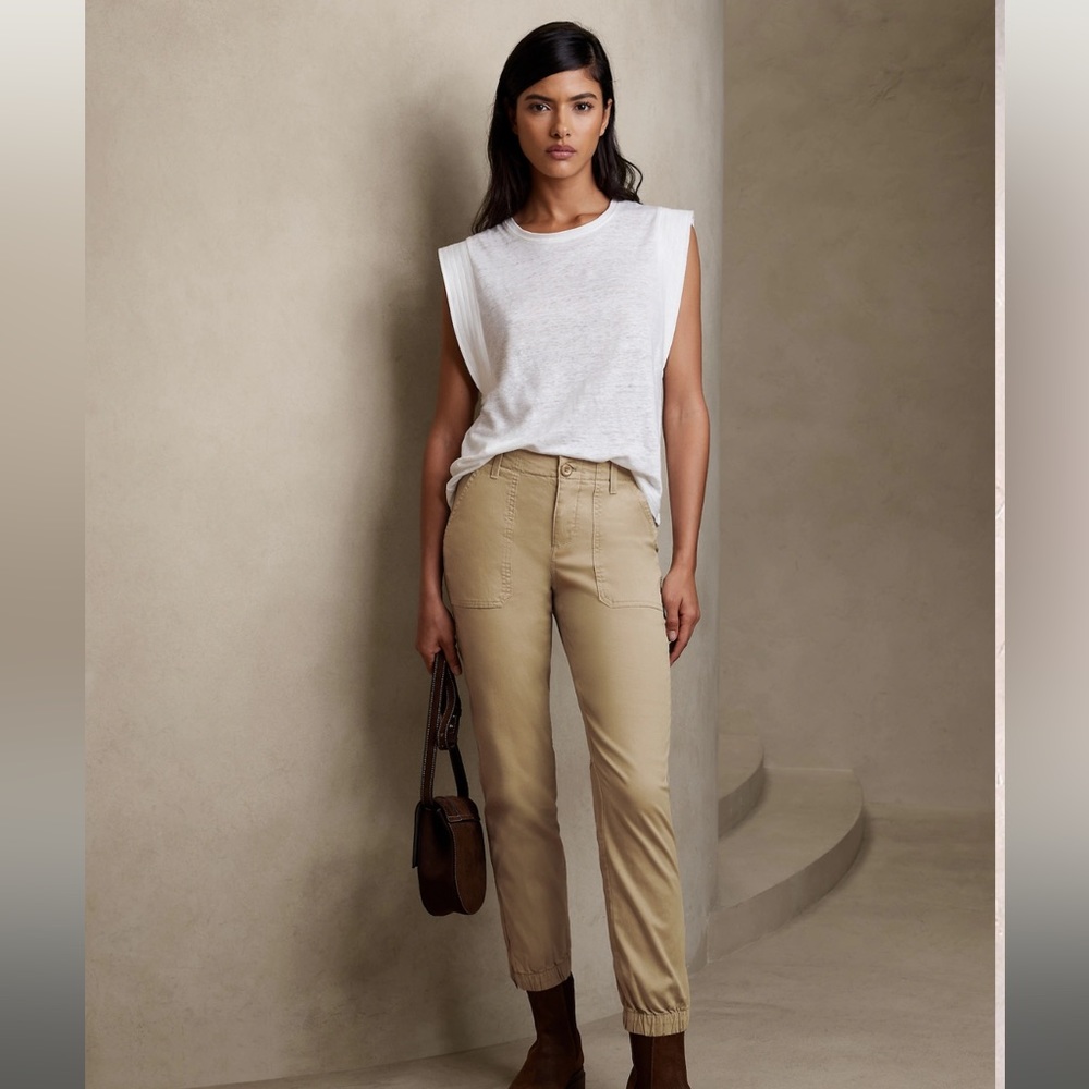Banana Republic Slim Utility Pants in Maverick Tan